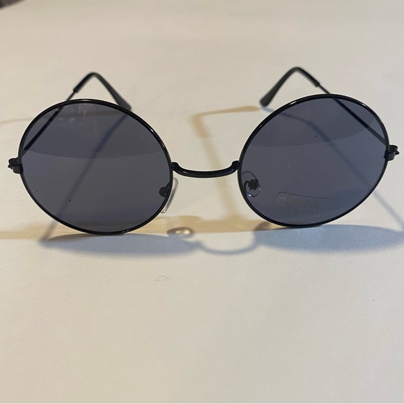 Round black metal frame sunglasses 2”, NWT, hippie style - Picture 1 of 4